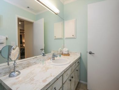 Charming Siesta Key Vacation Getaway
